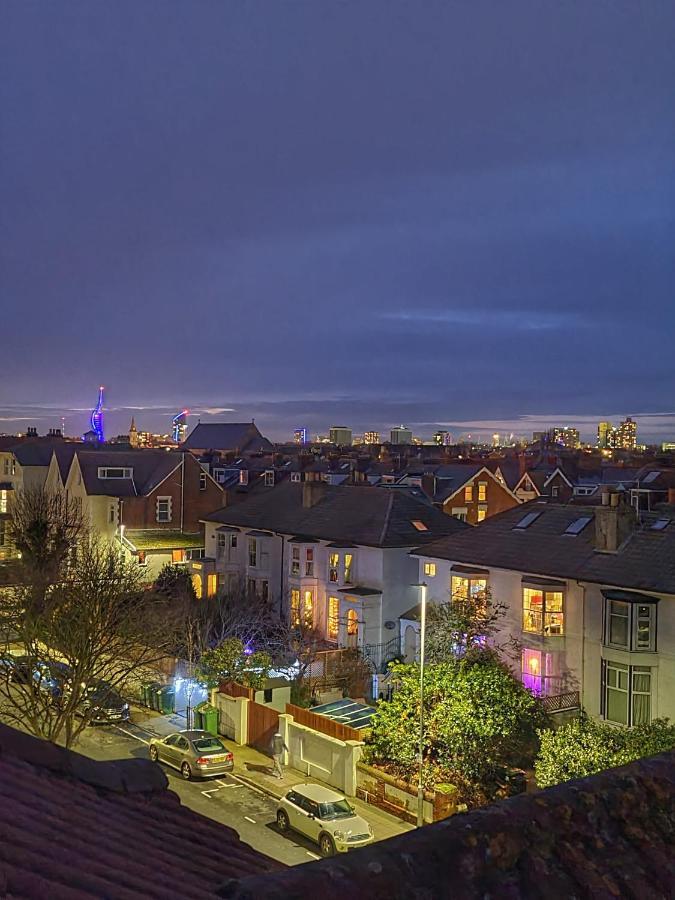 Southsea Royale James Bond 3 Bed Cool Penthouse, Seafront Parking Portsmouth Exterior foto