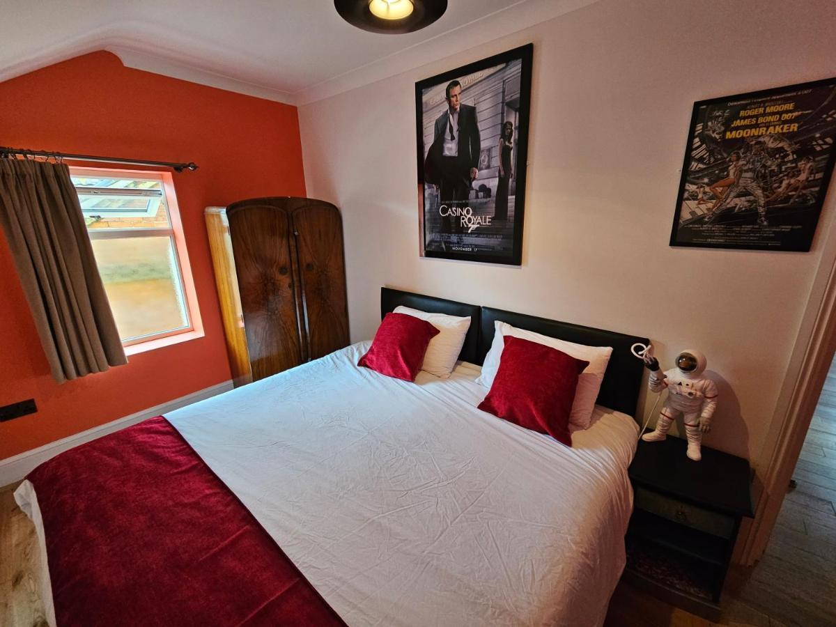 Southsea Royale James Bond 3 Bed Cool Penthouse, Seafront Parking Portsmouth Exterior foto